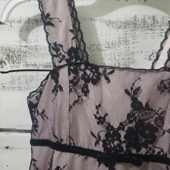 Girls Size 7 Formal Dress - Picture 2 of 3